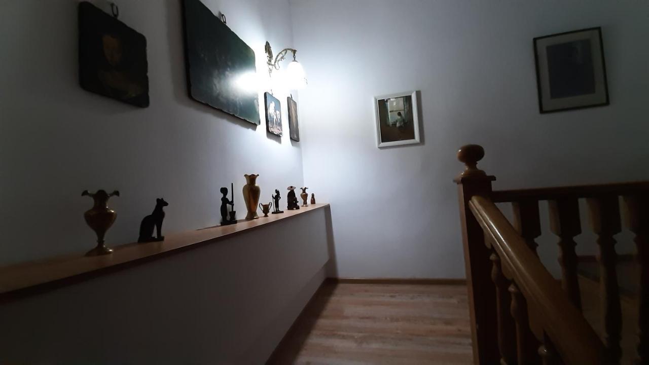 Victoria Guesthouse Koutaïssi Extérieur photo