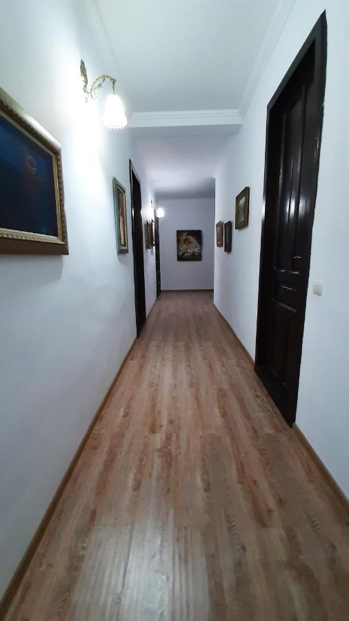 Victoria Guesthouse Koutaïssi Extérieur photo